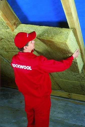 3a-poddasze-montaz-miedzy-krokwiami-rockwool