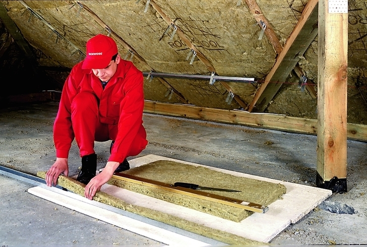 6a-poddasze-izolacja-w-listwach-montaz-listew-rockwool