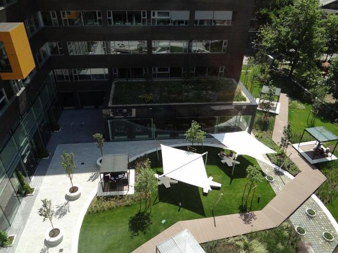 Green_House_Budapeszt__1_