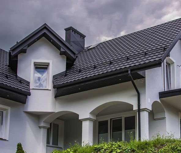 Dach_spelniajacy_swoje_funkcje_to_przede_wszystkim_dach_