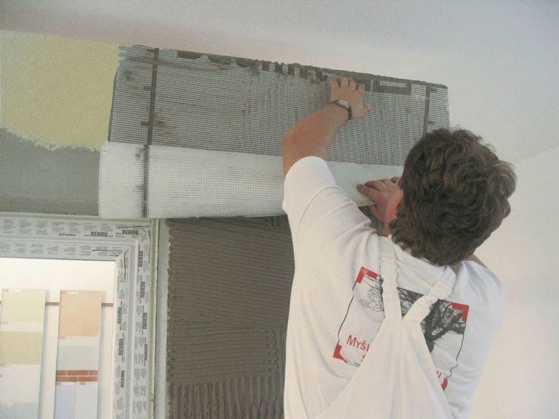 Zatapianie siatki dla wzmocnienia podłoża