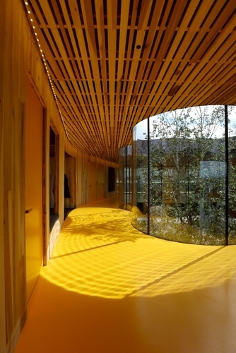 Maggies_Oldham_-_fot