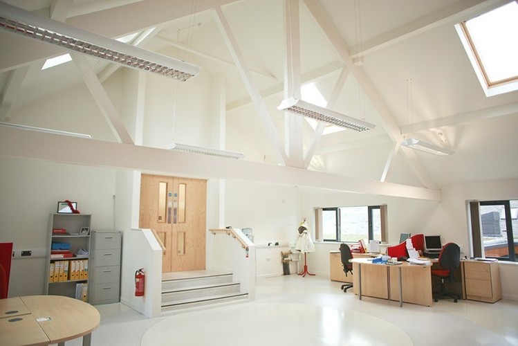 Posadzki_zywiczne_Flowcrete_Flowcrete_UK