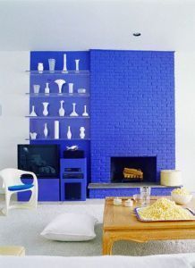 Biało i jasno niebieskie wnętrze