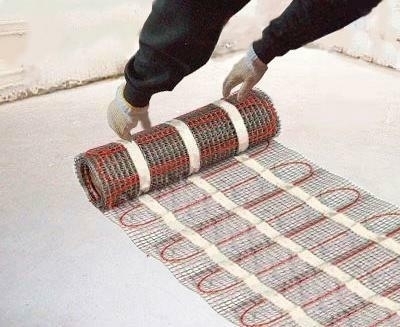 Ścielenie maty grzejnej