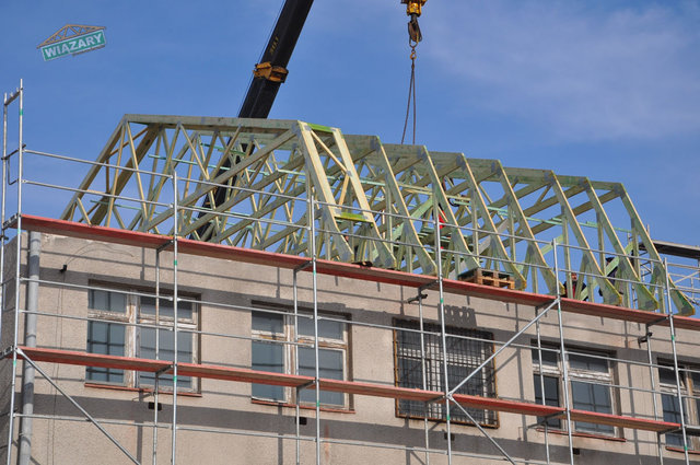 Konstrukcja wykonana z wiązar&oacute;w