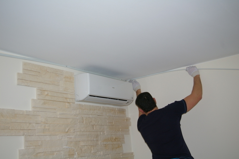 Profil nośnego do sufit&oacute;w napinanych