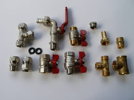 Złącza i rozdzielacze