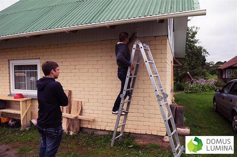 Odmierzanie odpowiedniej wysokości montażu markizy