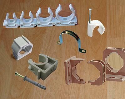 R&oacute;żne uchwyty i środki do rur.