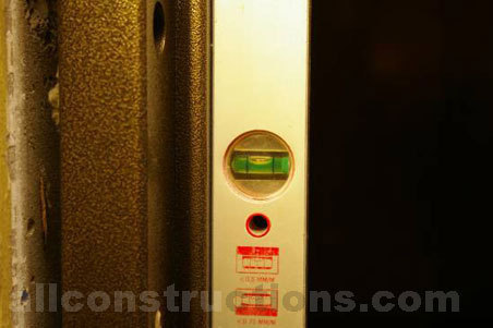 Sprawdzanie prostoliniowości.